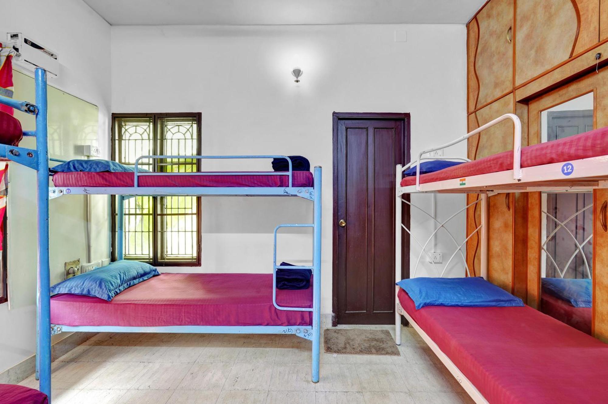 Hostel Gandhi Ченнаї Екстер'єр фото